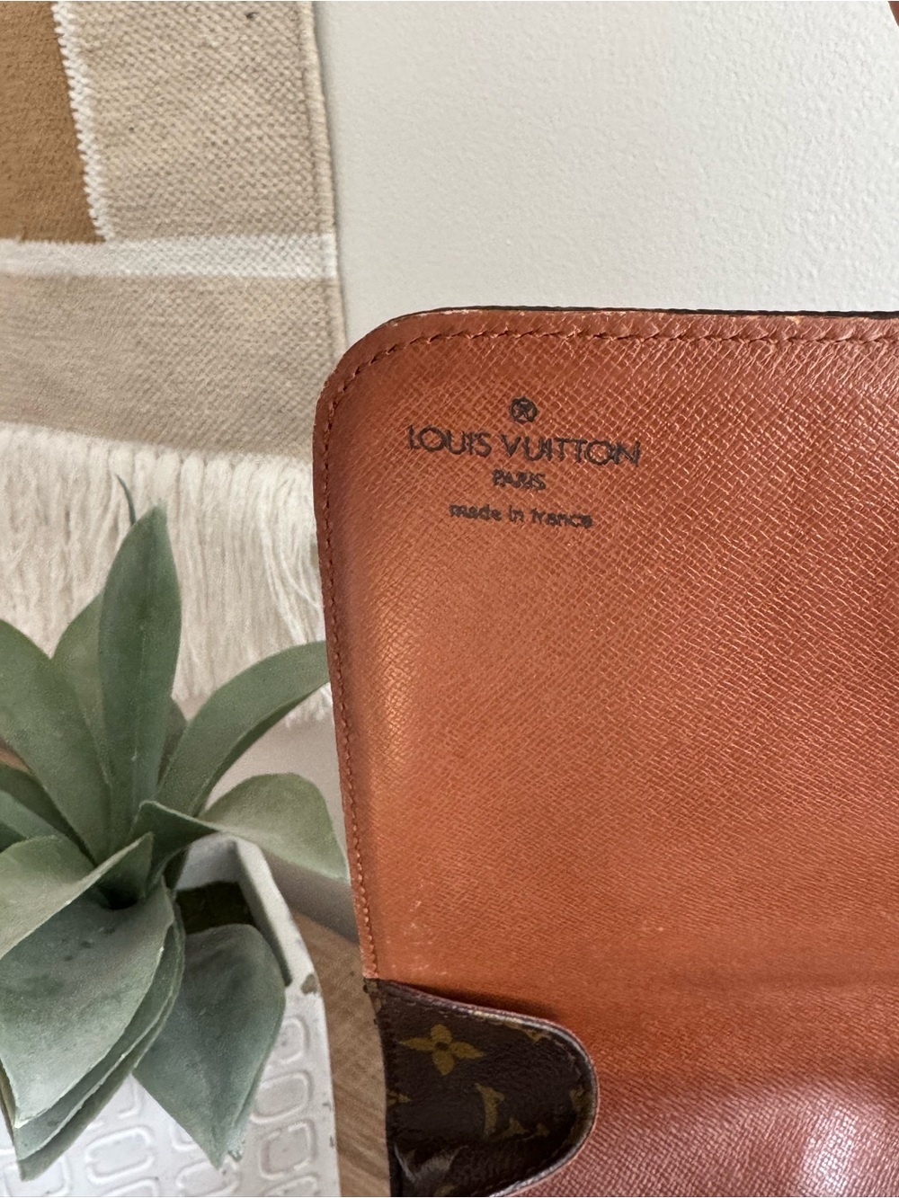 ✅AUTH✅LOUIS VUITTON CARTOUCHIERE MM CROSSBODY BAG - Picture 11 of 14
